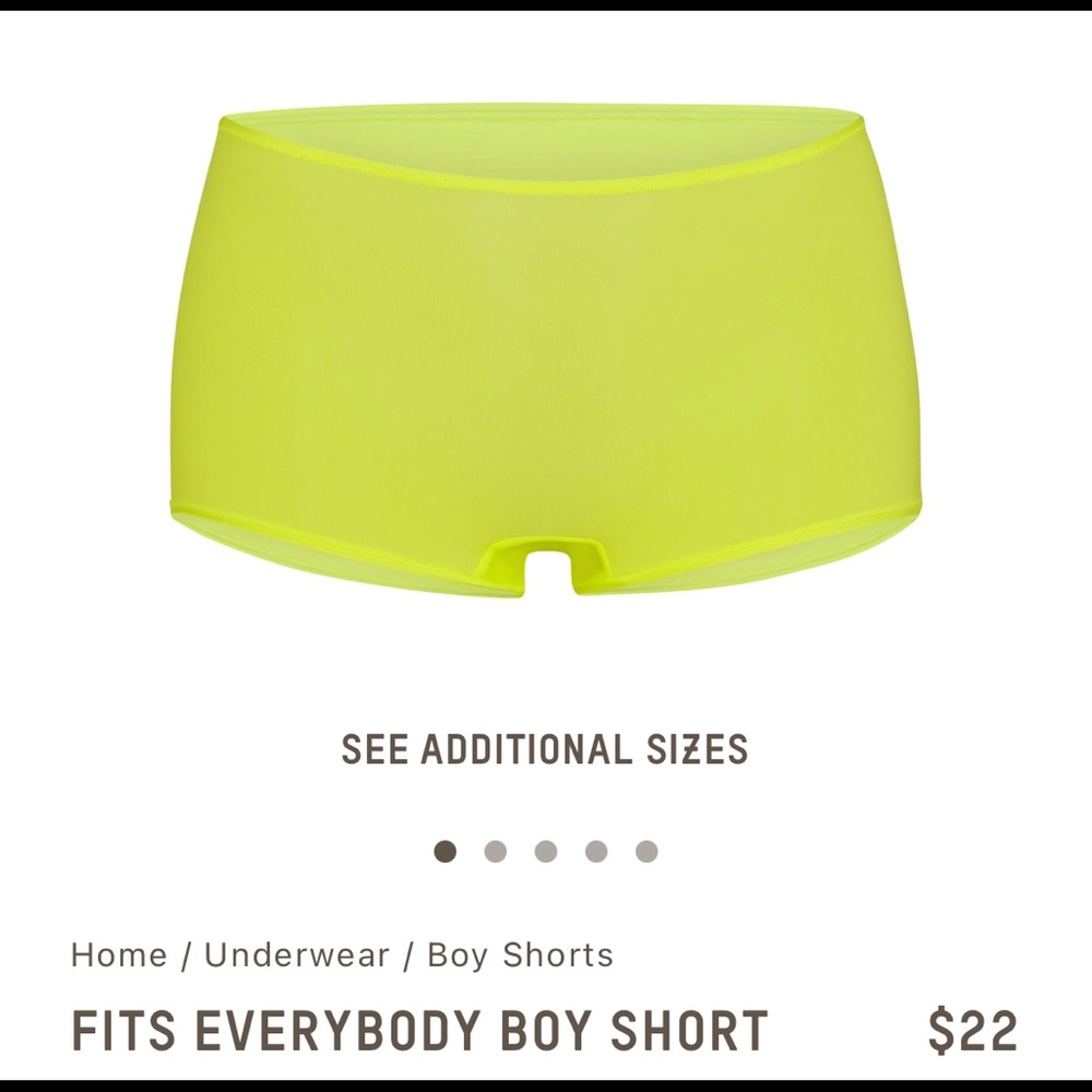 Skims Fits Everybody boy short.